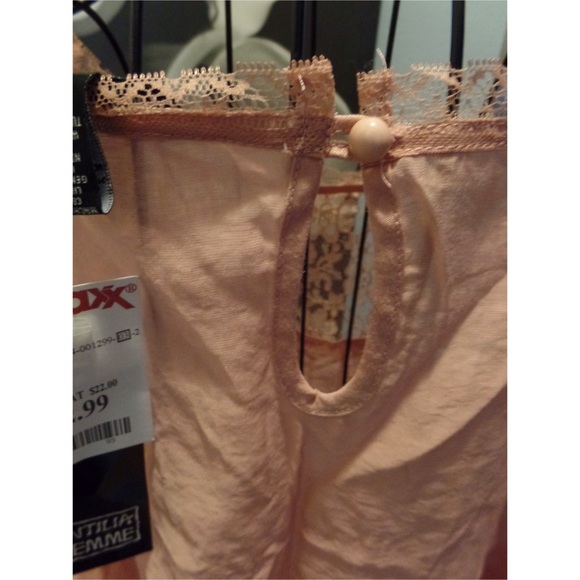 Rose Colored Blouse / Top XL - Picture 5 of 8